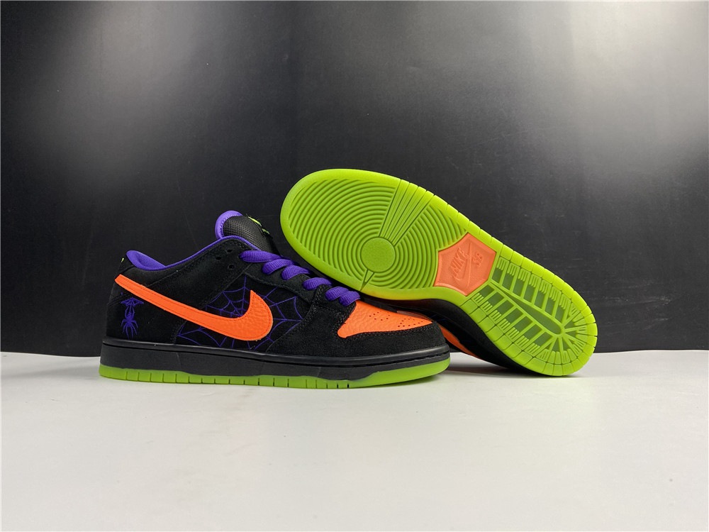 Nike SB Dunk Low Night of Mischief BQ6817-006